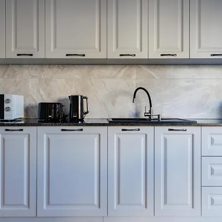 The Corner Luxe Apartman