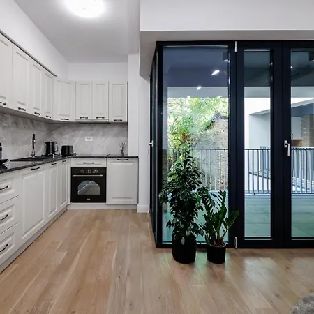 The Corner Luxe Appartement Boekarest